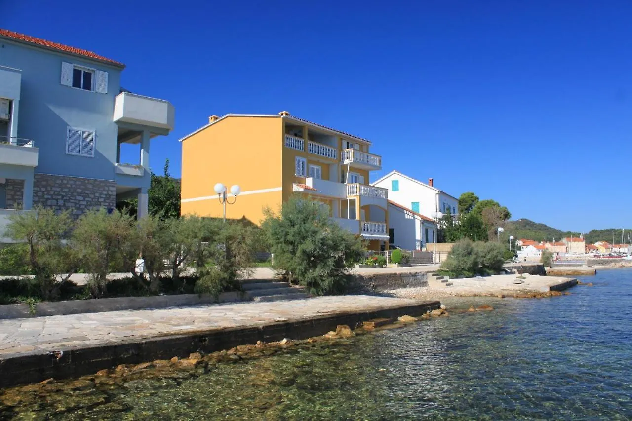 Apartment Preko 8384C