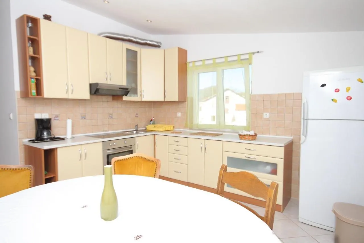 Apartment Preko 8384C Kroatien