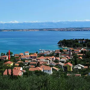 Pensjonat Mediterranean Gardens, Preko